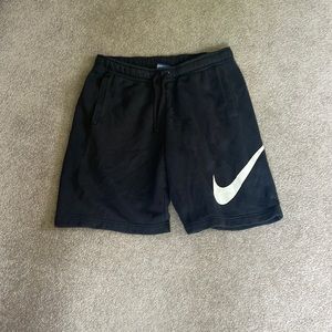 Men’s Large Nike Black Sweatshorts